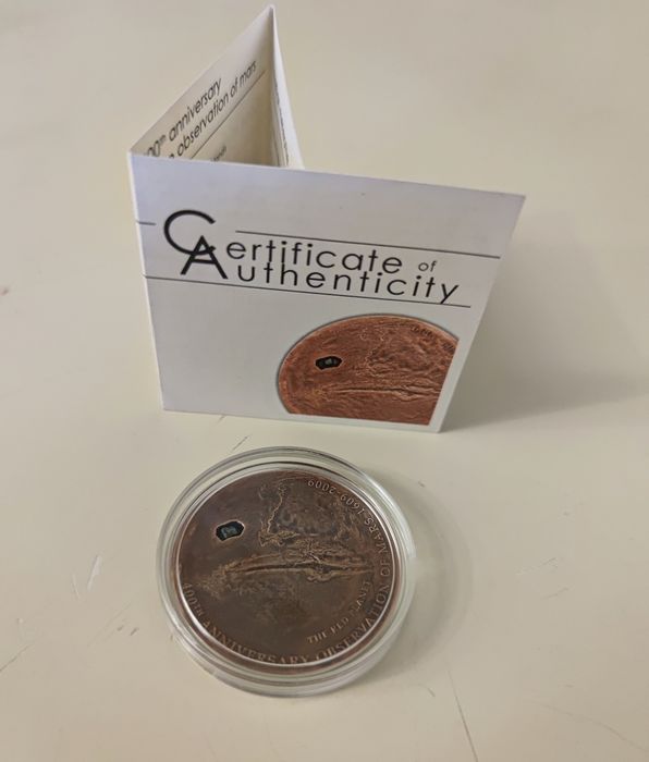 Острова Кука 5 долларов, серебро. 400 летие начала исследования Марса