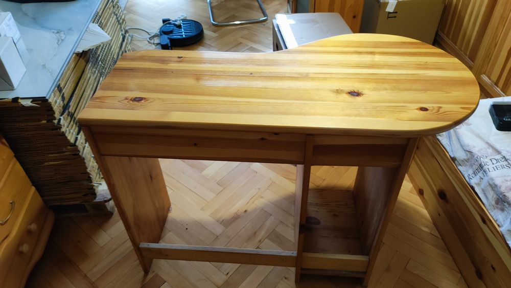 Бюро дървено масив