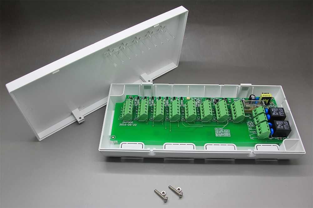 Centru comanda incalzire pardoseala, cu fir, 8 zone, CCT-10