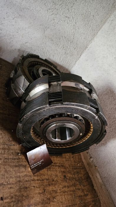 Разпродажба на части за трактор Т150