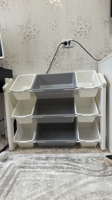 Стеллаж детский. Монтесори