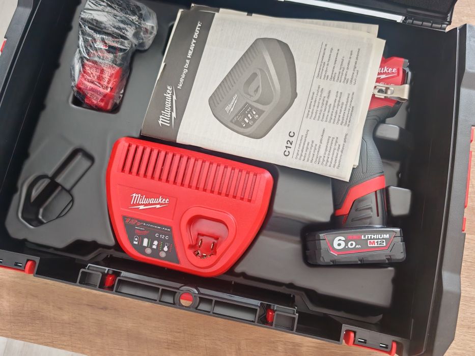 Milwaukee M12 FPD2-602x kit filetanta
