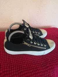 Tenesi Converse nr 39 dama