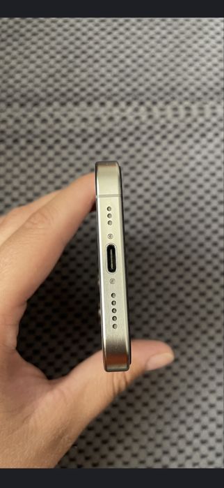 Iphone 15 Pro Max stare foarte buna