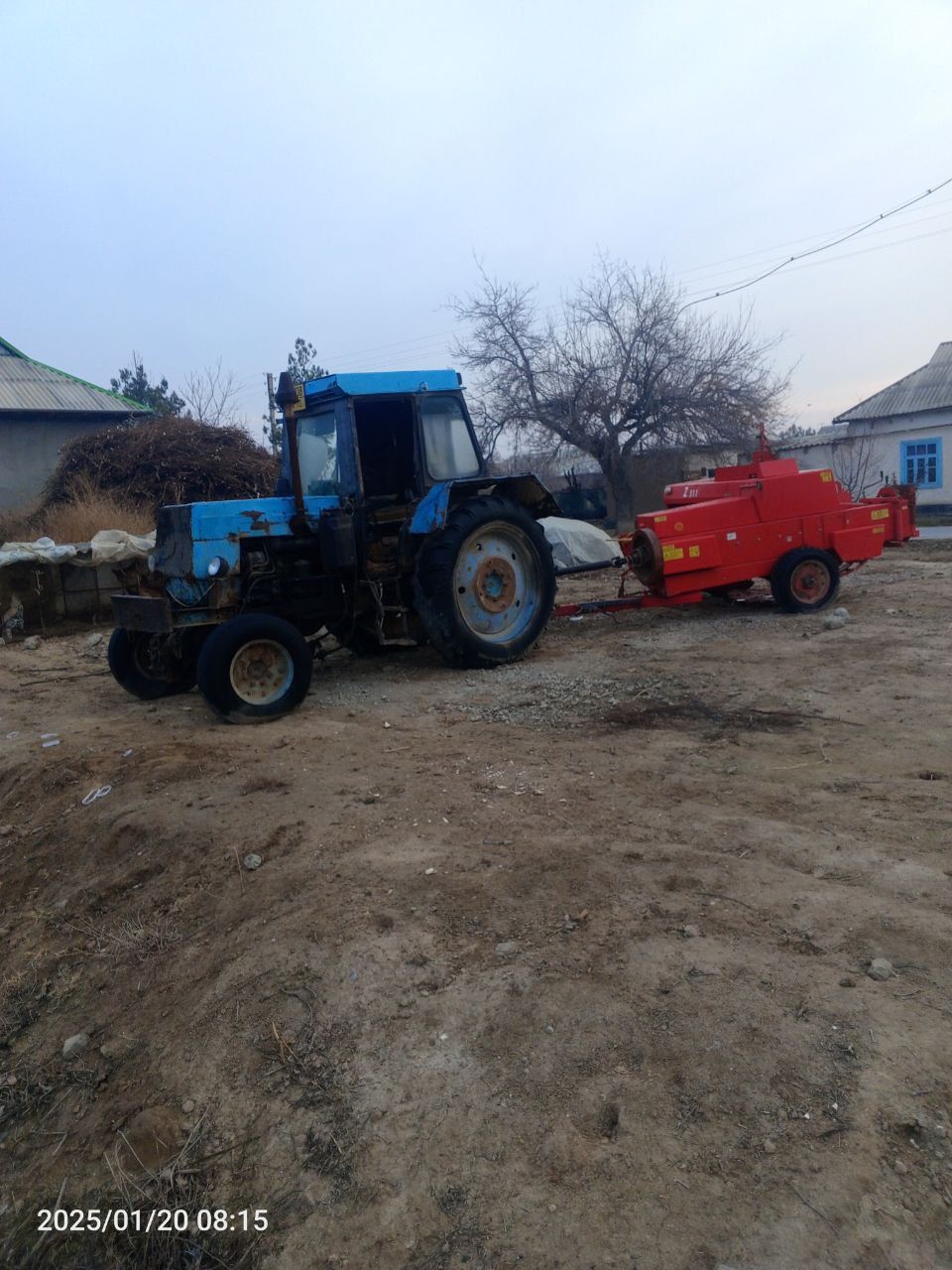 LTZ Traktor,  Z511 pres aparat
