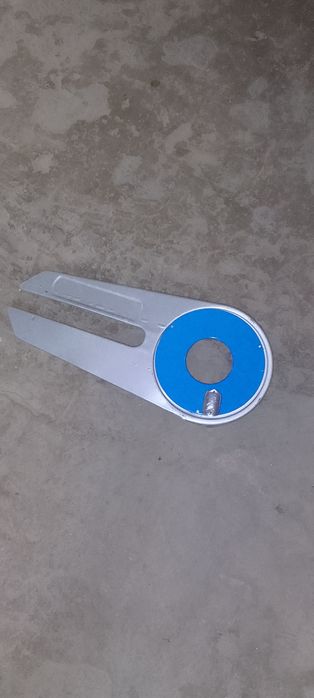 Защита цепи шильдик столб