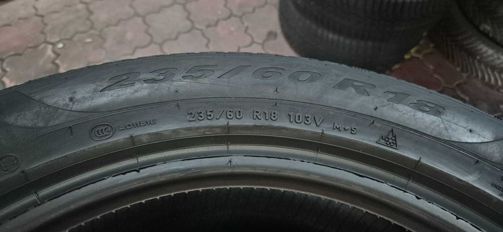 anvelope Pirelli,Barum 235/60/18 m&s,iarna