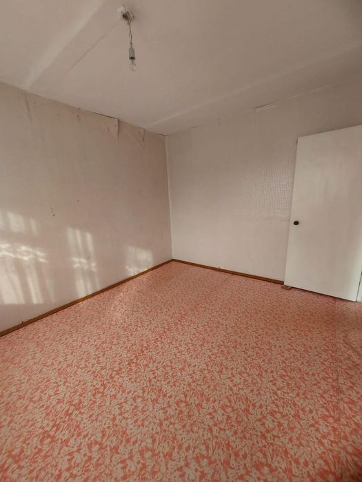 Продам 2 комн.квартиру, 4/5, 15 мкр