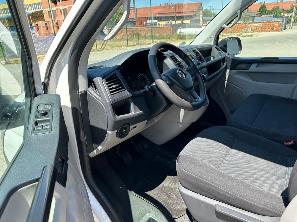 VW Transporter T6 2.0 TDI 150cp. Euro6, Clima Modell 2017