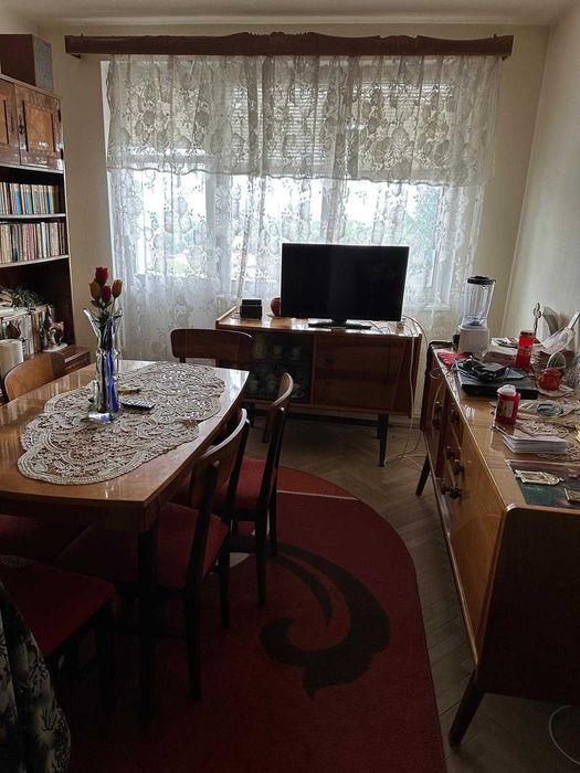 Vand apartament 3 camere decomandat Onesti