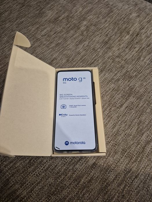 Телефон Motorola G35 256 gb