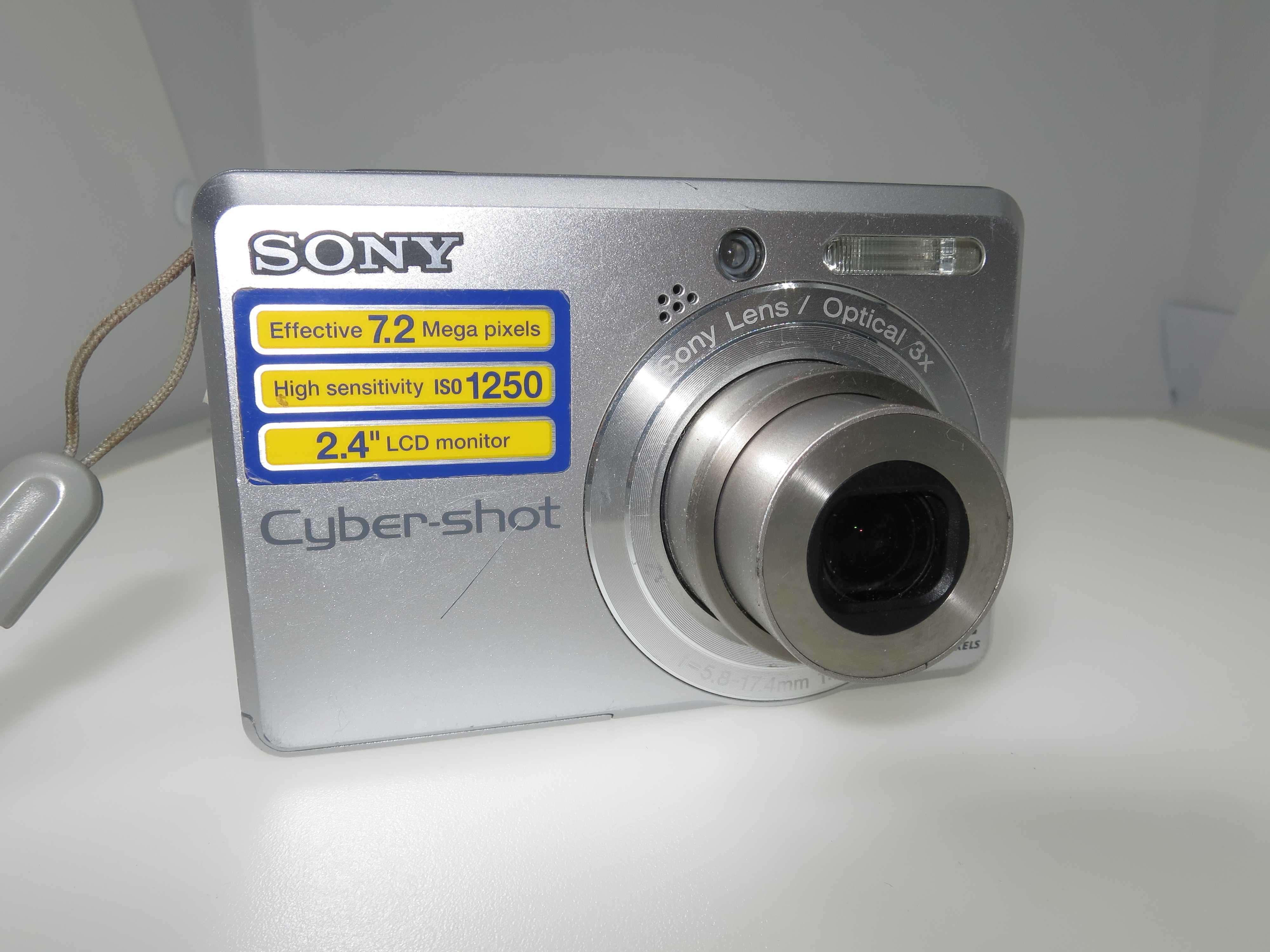 Sony S730 ултра компактен фотоапарат камера работи перфектно