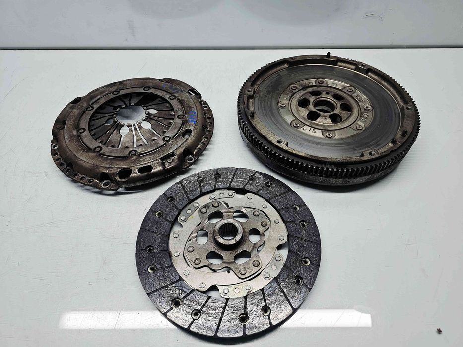 Kit ambreiaj volanta masa dubla Volkswagen Golf 6 (5K1) [Fabr 2009-201