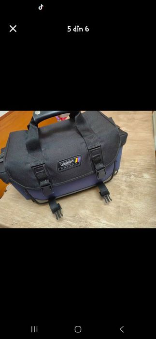 Vand aparat foto Nikon D3000,obiectiv yongnuo 50mm,obiectiv tamron 70-