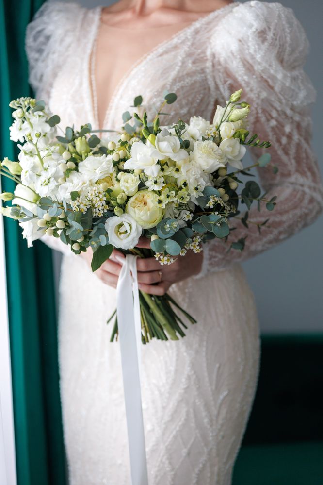 Rochie de mireasa brand international de lux TANYA GRIG!