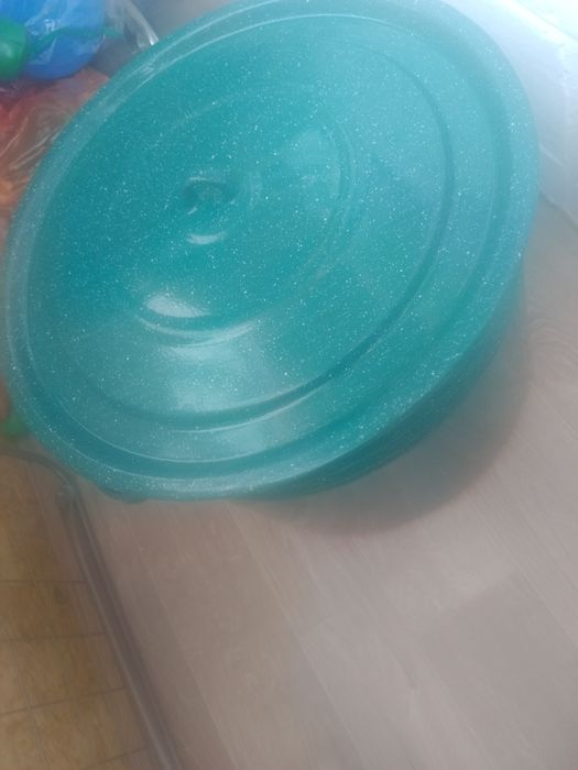 Эмалированная кастрюля