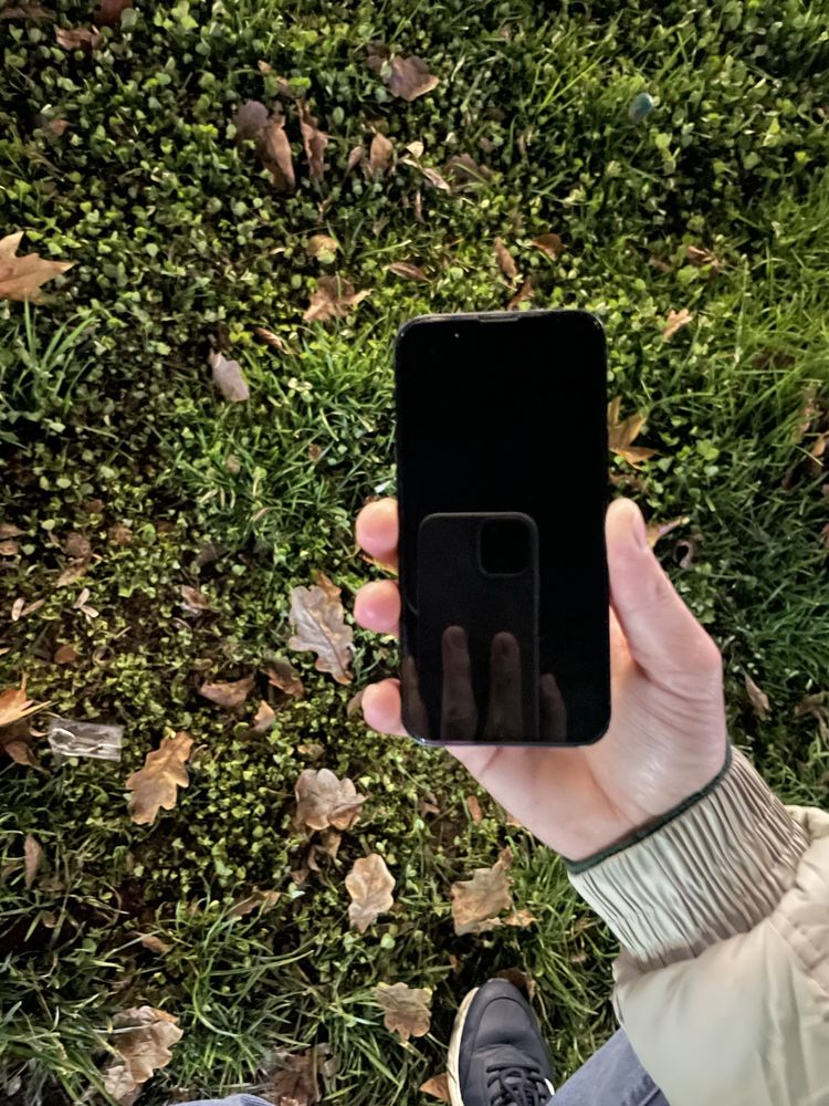 Iphone 13 mini..