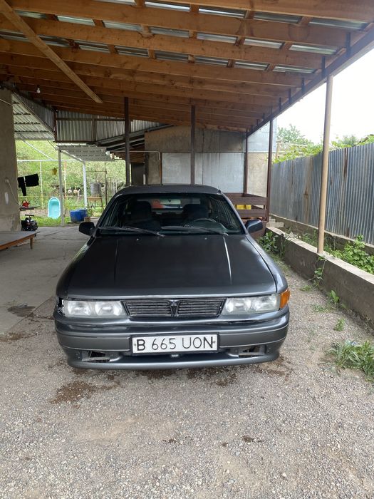 Митсубиси Галант