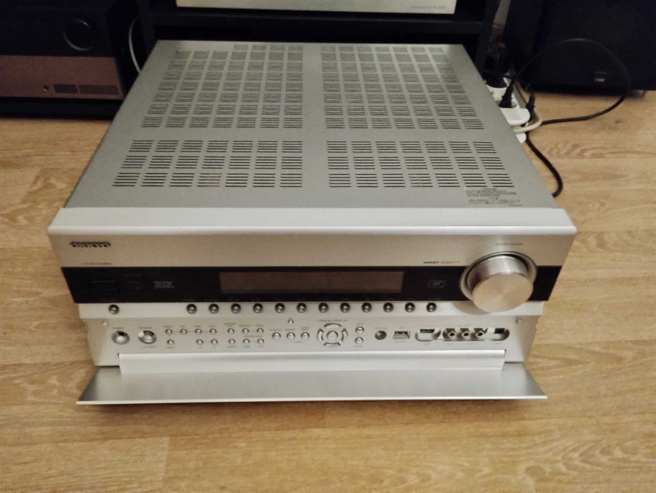 Receiver AV 9.2 ONKYO TX-NR3007 cu probleme, cititi anuntul