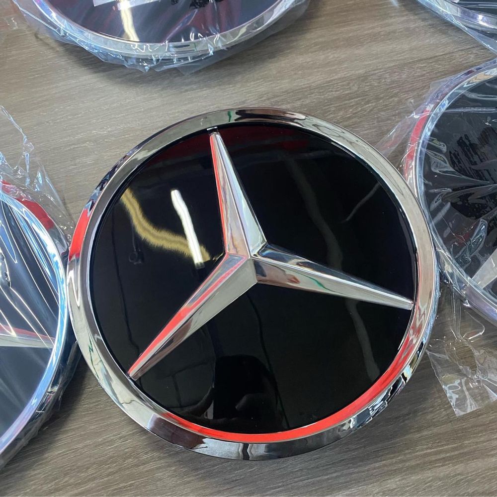 Эмблемы стеклянные для Mercedes-Benz  W213