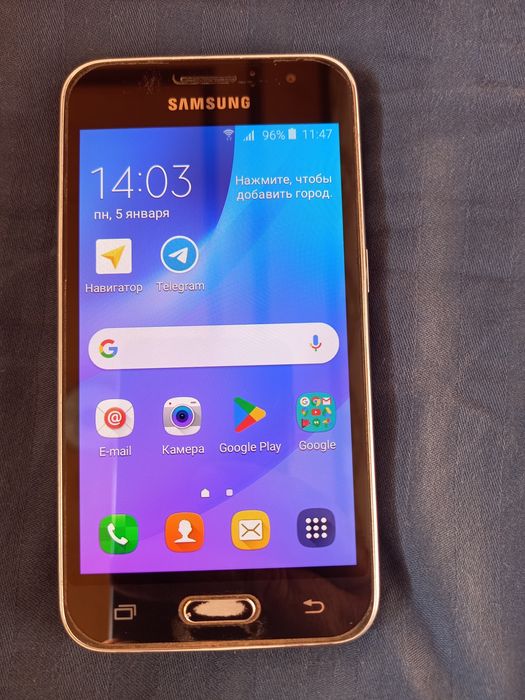 Самсунг галакси J 1   сотилади