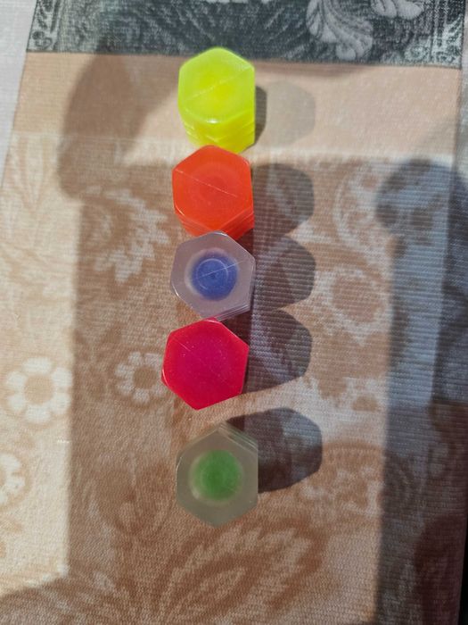 Светещи капачки за вентили