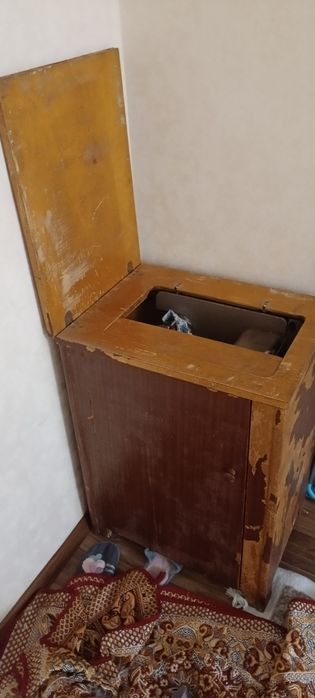 Машинка швейная механическая