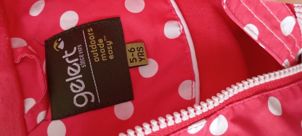 Jacheta fete  gelert impermeabila 5-6 ani