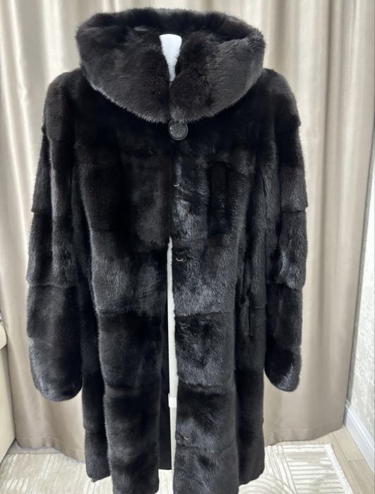 Норковая шуба черный бриллиант