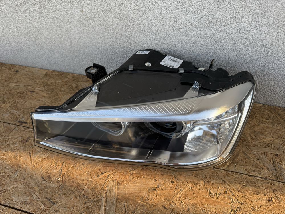 Far stanga BMW X3 X4 F25 F26 LCI Facelift Xenon + LED Original Europa