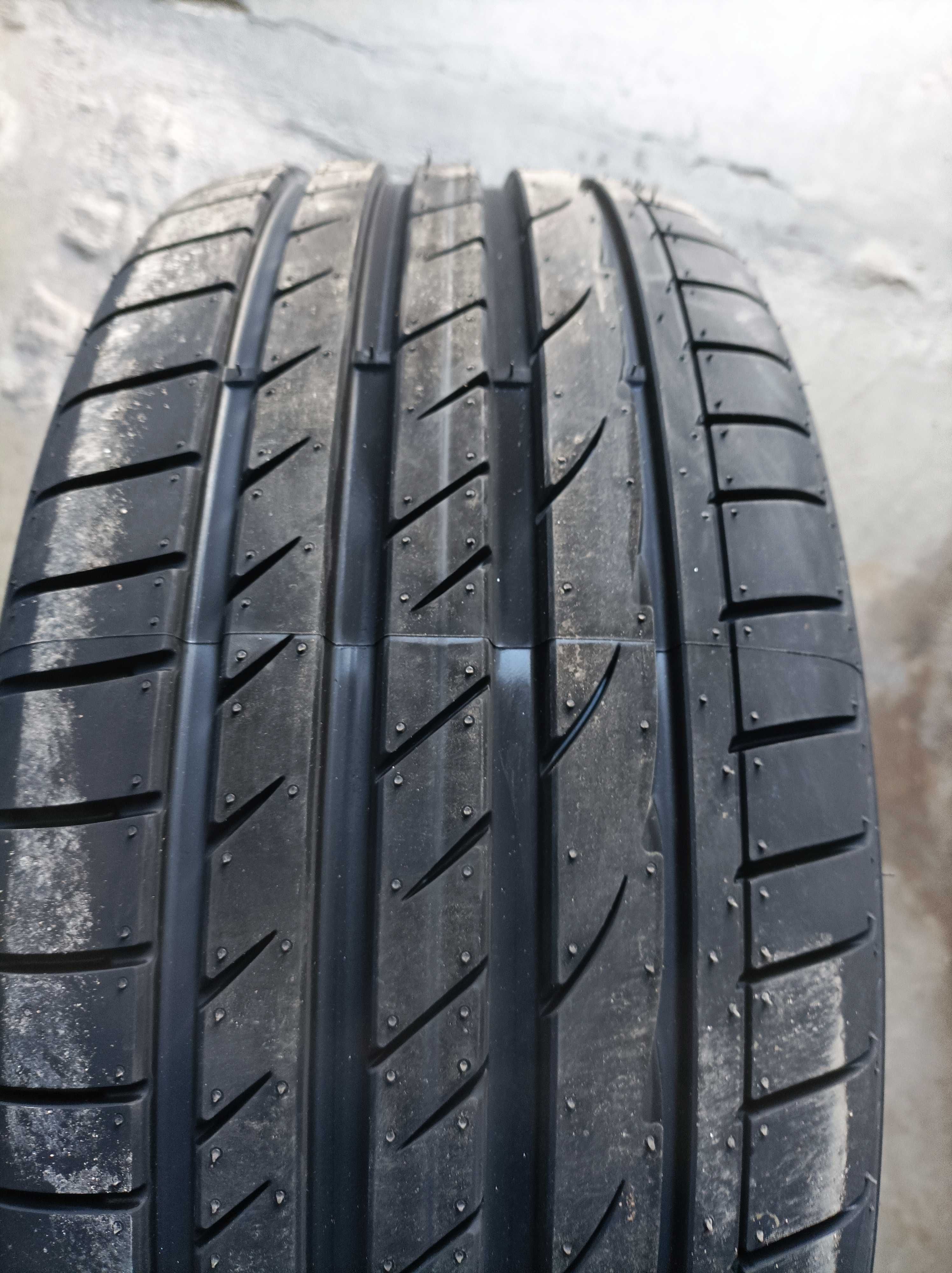 Продавам нови летни гуми 225/45/17 94V Laufenn LK01  - 132 лв/бр.