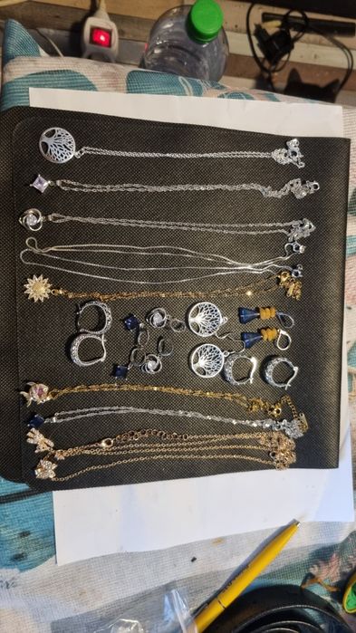 Голям лот бижута
