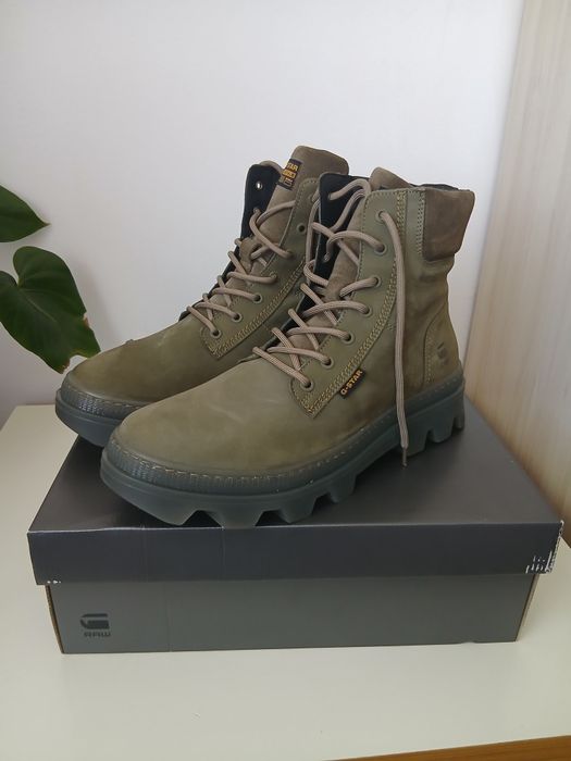 Боти от естествена кожа