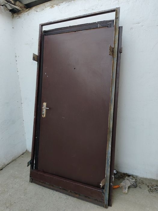 Бу Темир есик сатам рр  96см адрес Автодромda tur