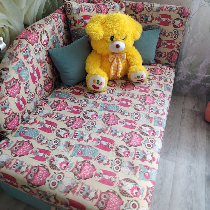 Продам детский деванчик!