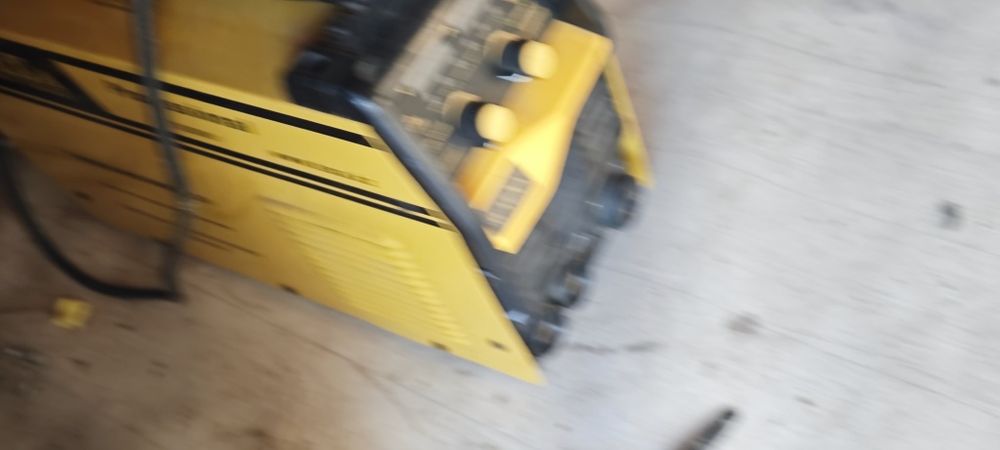 Сварочный аппарат инвертор полуавтомат