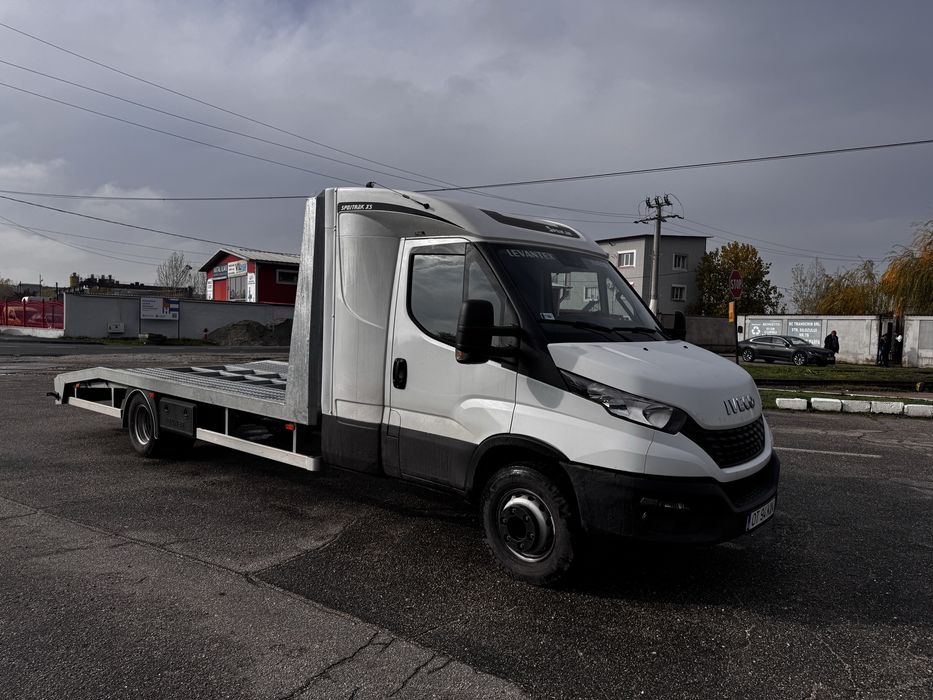 Iveco Daily 7.2 T C180 Platforma auto cabina dormit 2020