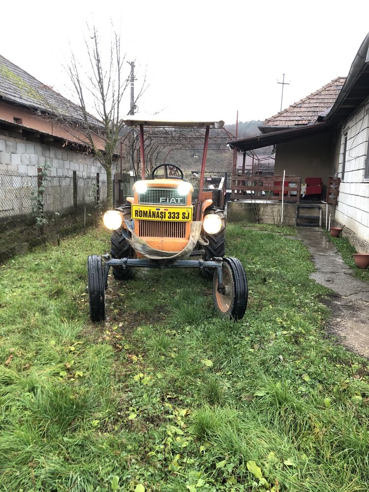 Tractor fiat 250 fara defecte perfect functional priza basculare