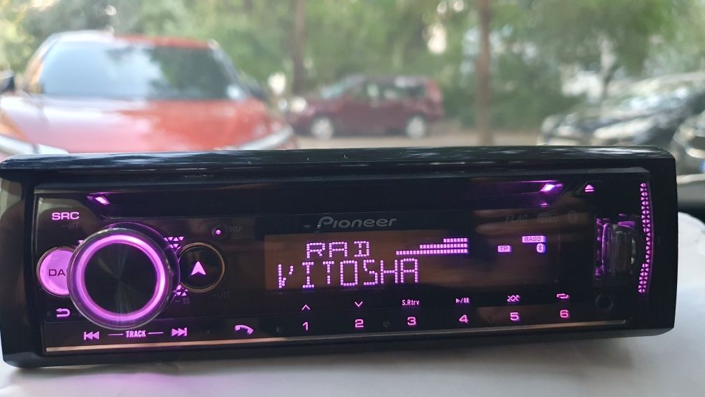 CD плеър за кола Pioneer DEH-S720DAB