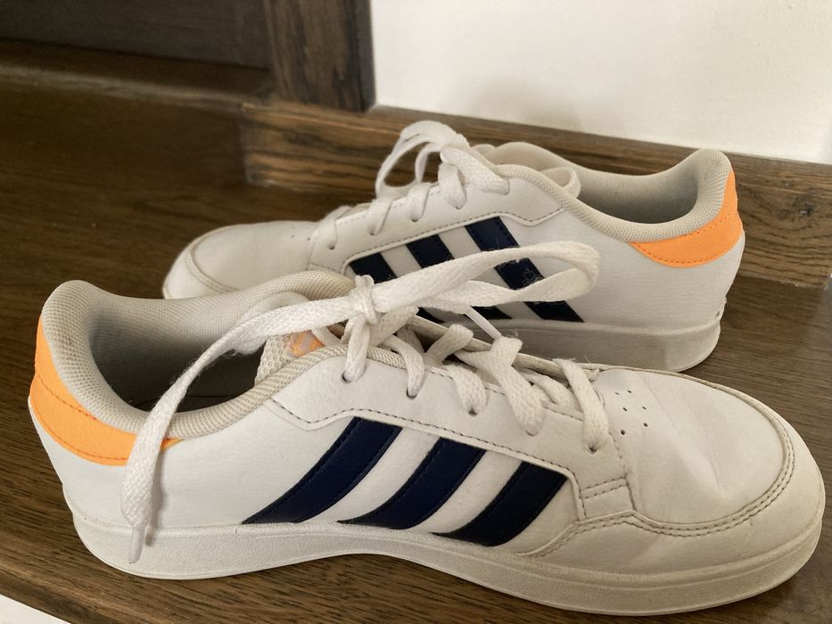 Adidasi sport marca ADIDAS marime 38 2/3, 24,5