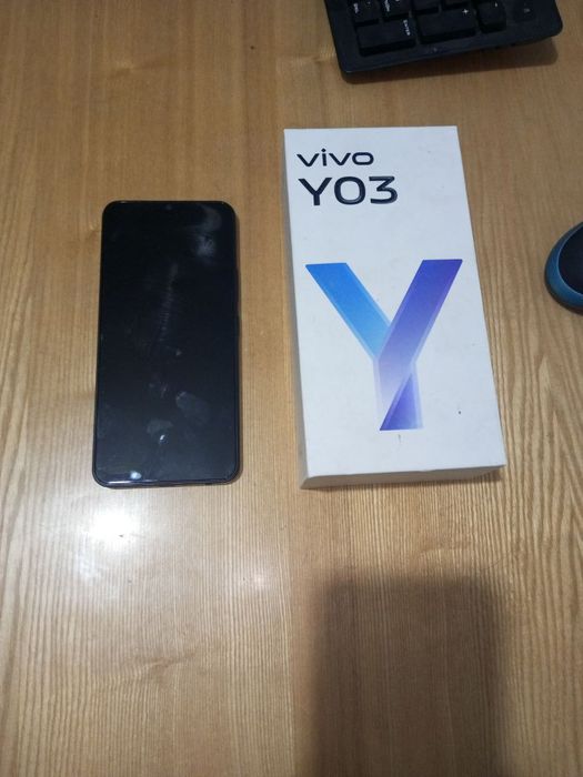 Telefon Vivo Y 03