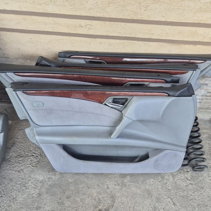 Обшивки салона мерс 210