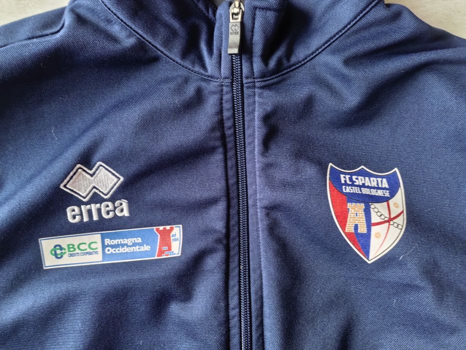 Горнище errea(M) + подарък чанта