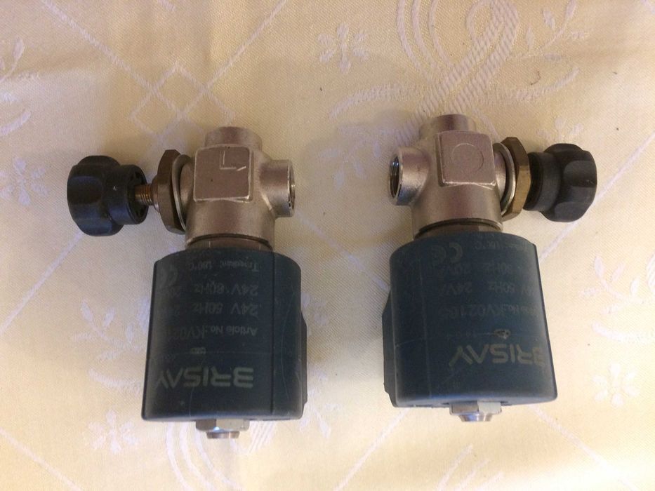 Vand electroventile, noi, pentru mese si prese de calcat industriale.