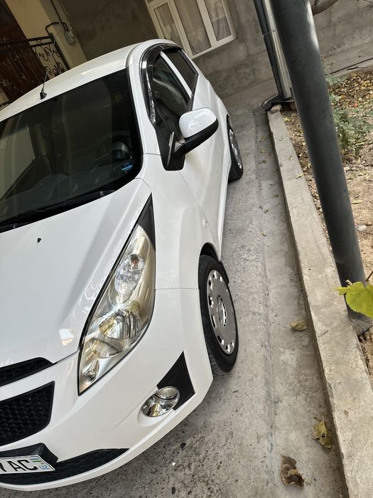 Spark sotiladi srochni