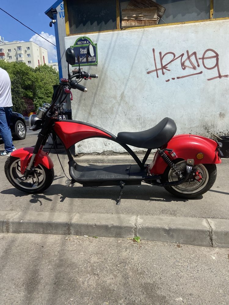 Vand moped electric city coco cp4 sau schimb cu unul in 2 timpi