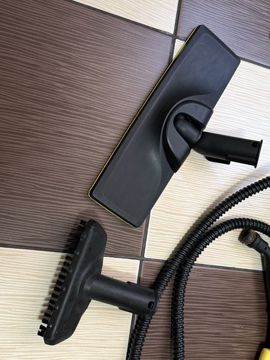 Aparat de curatat cu abur Karcher S 4