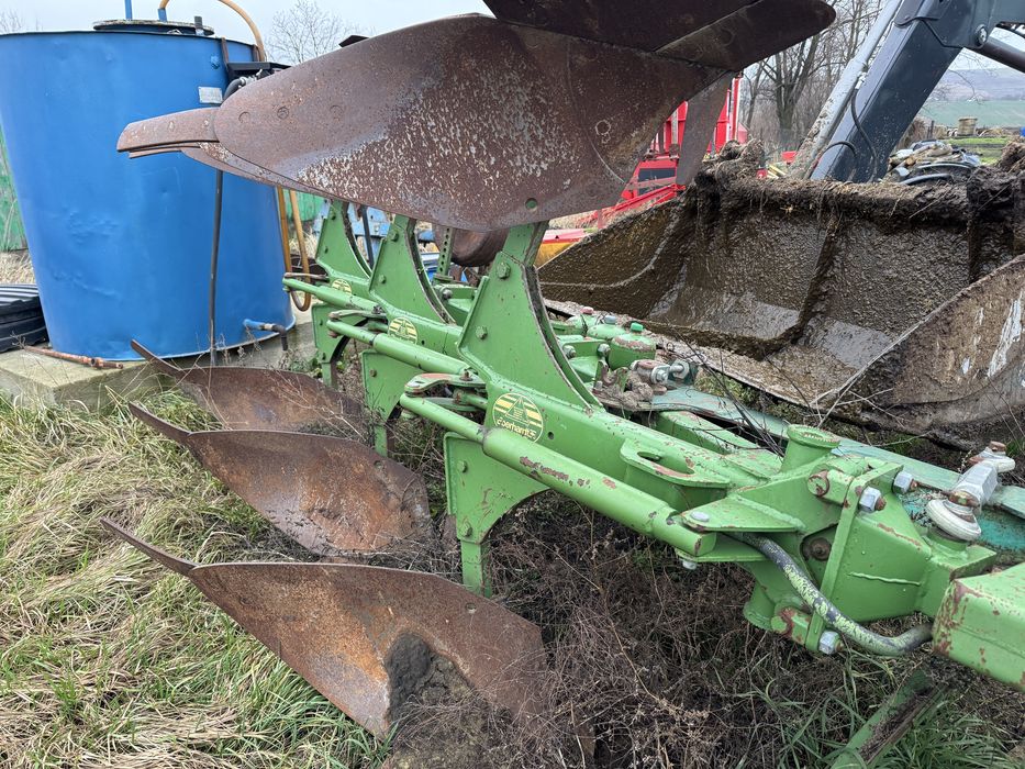 Plug Eberhardt 3 trupite