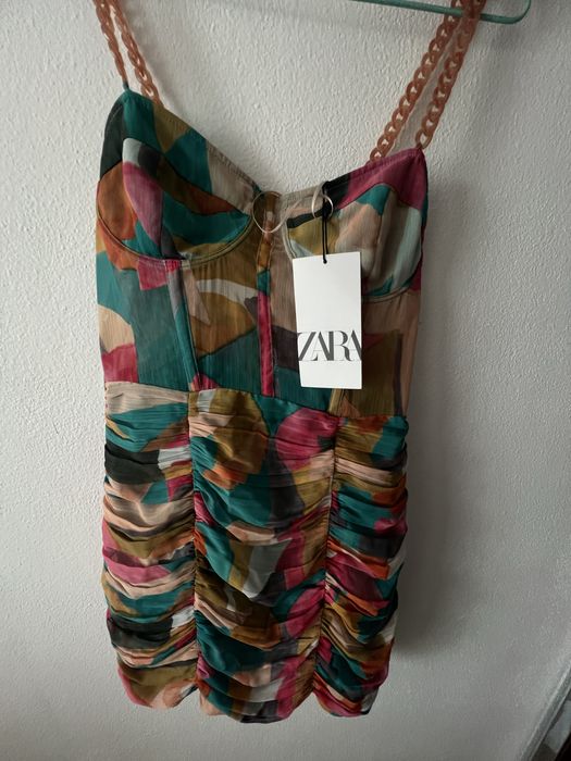 Рокля на Zara