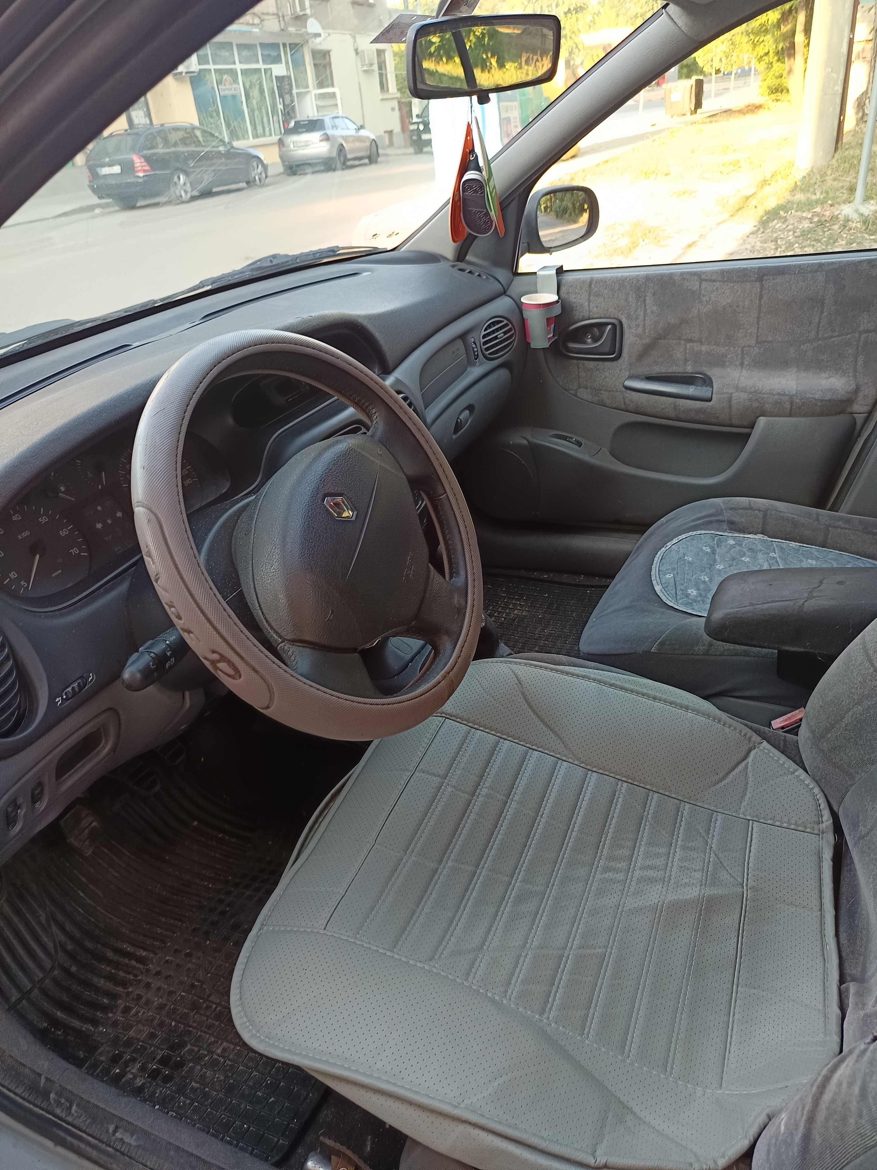Рено Меган 1.9TDI 2005г.